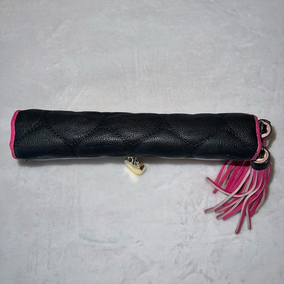 Betsey Johnson ZA Heart Stitch Design Wallet with Tassel & Heart Lock Logo Charm - Picture 6 of 15